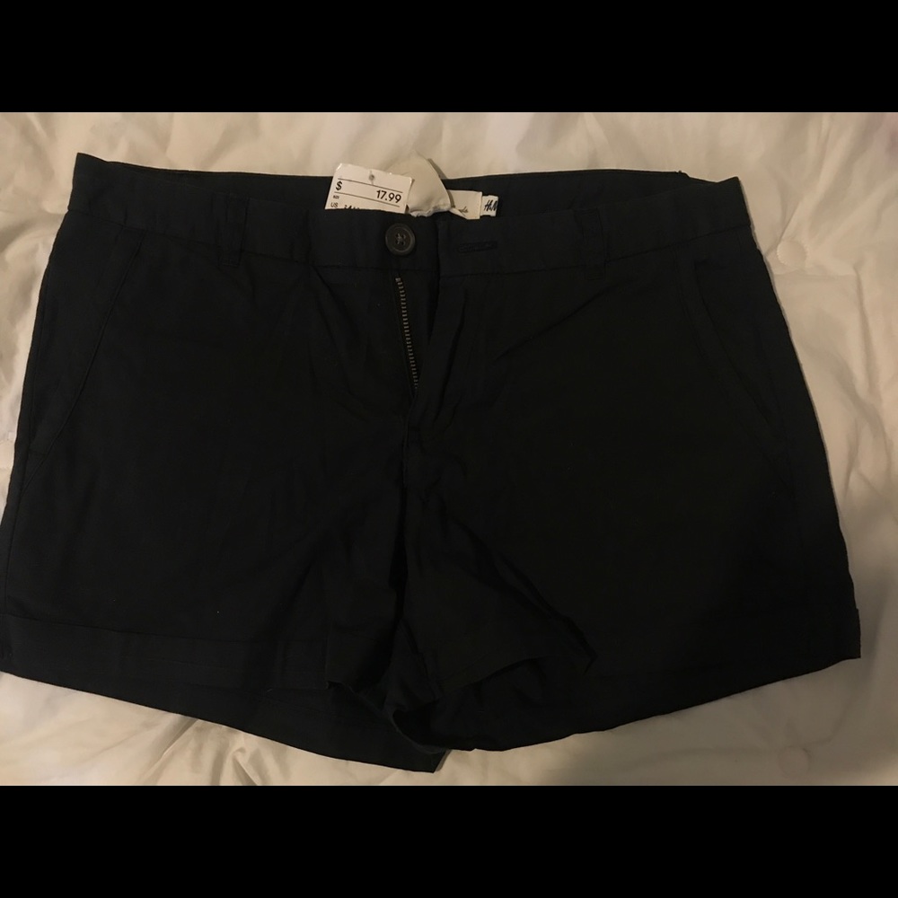 Black H&M shorts
